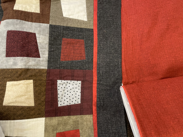 Patchworkdecke-Kuscheldecke/ Off Square/ Grau-Rot ca.149 x 189 cm/ Materialpackung für Top