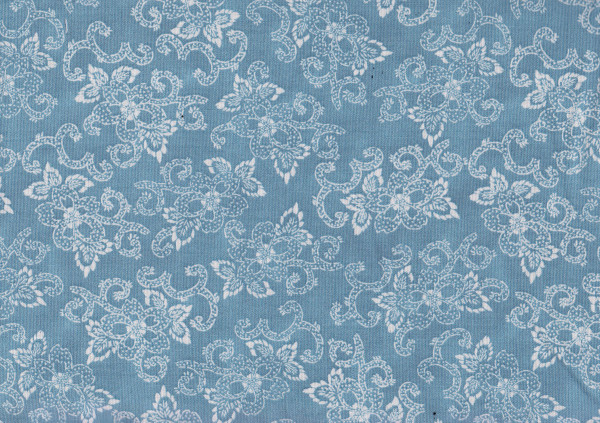 Denim Flowers & Curv/ ca. noch 1,5 m vorhanden