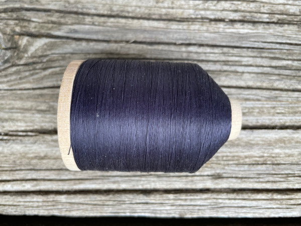 Yli Handquiltgarn Dark Blue