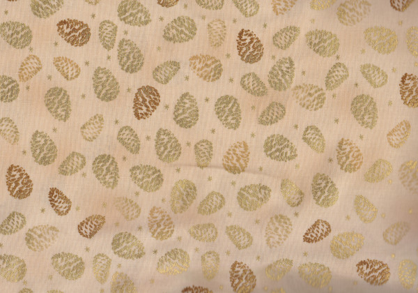 Christmas Wonder Beige mit Tannenzapfen